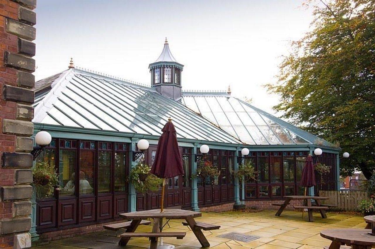 Premier Inn Premier Inn Stockport Central Екстериор снимка
