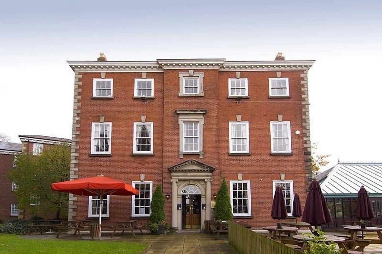 Premier Inn Premier Inn Stockport Central Екстериор снимка